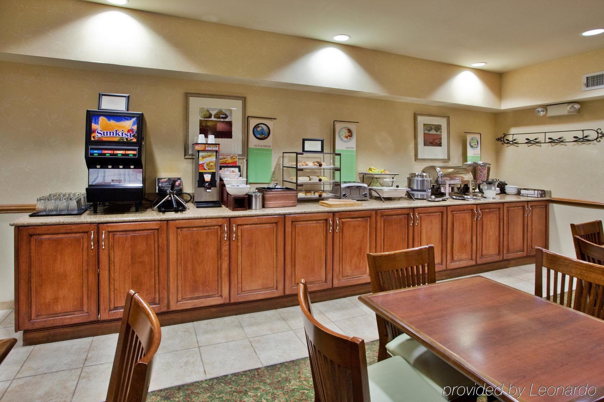 Hotel Baymont By Wyndham Sumter Exterior foto